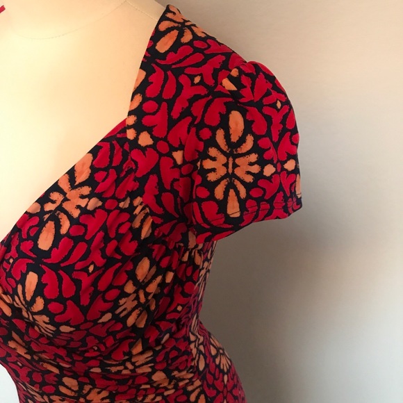 Leota Jersey Dress - Picture 9 of 9